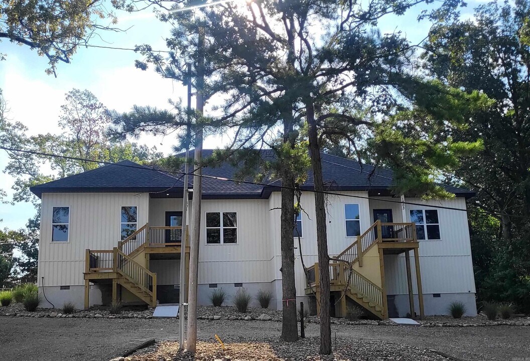 1803 Aldersgate Rd in Little Rock, AR - Building Photo