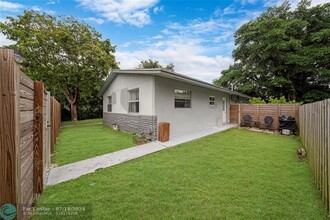 2912 SW 19th Ave in Fort Lauderdale, FL - Building Photo - Building Photo