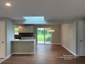 1529 13th Ave NW in Puyallup, WA - Building Photo - Building Photo