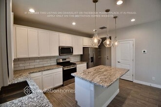 11024 W Pierce St in Avondale, AZ - Building Photo - Building Photo