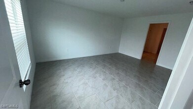 12195 Savanna Lks Blvd in Lehigh Acres, FL - Building Photo - Building Photo