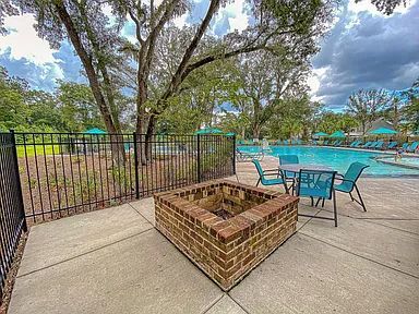 property at 2108 Leopold St