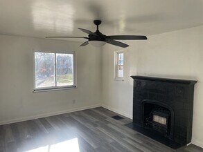 1194 East Way in Cincinnati, OH - Building Photo - Building Photo