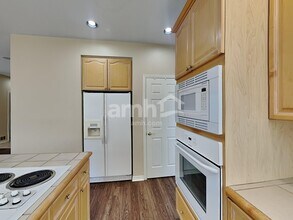 4244 Lark Sparrow St in Highlands Ranch, CO - Building Photo - Building Photo