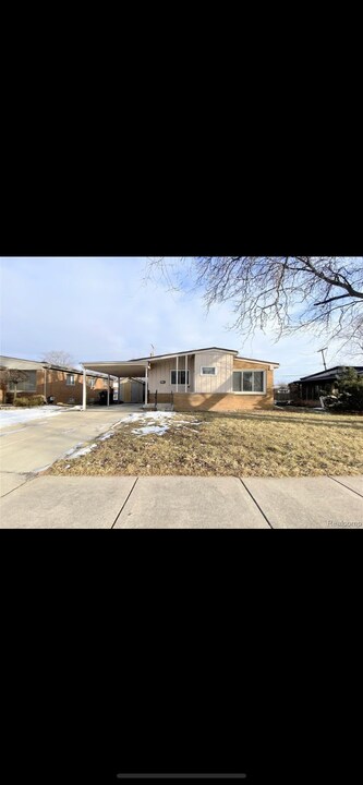 22837 Sunnyside St in St. Clair Shores, MI - Building Photo