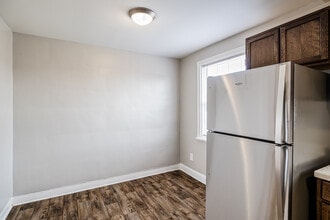 Bloom Apartments II in Richmond, VA - Building Photo - Building Photo