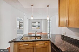 820 N Pollard St in Arlington, VA - Building Photo - Building Photo