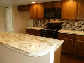 4816 Roberts Dr in The Colony, TX - Building Photo - Building Photo