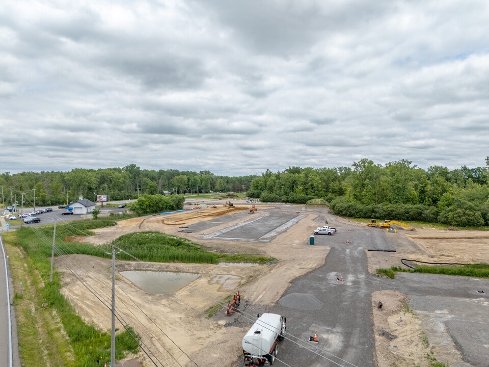 The Greens at Millersport in Getzville, NY - Building Photo