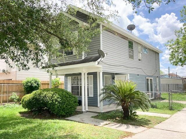 4616 Nichols St in Houston, TX - Building Photo