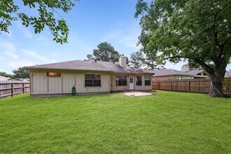 3247 N Mason Rd in Katy, TX - Building Photo - Building Photo