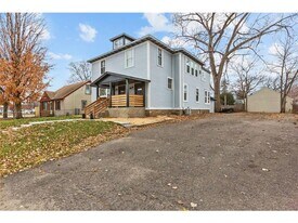 4405 N Morgan Ave in Minneapolis, MN - Building Photo