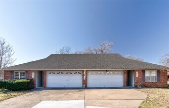 706 Meghan St in Siloam Springs, AR - Building Photo - Building Photo