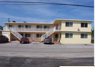 Royal Apartments in Fort Lauderdale, FL - Foto de edificio - Building Photo