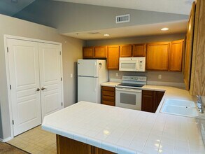 3231 NW Julia St in Camas, WA - Building Photo - Building Photo