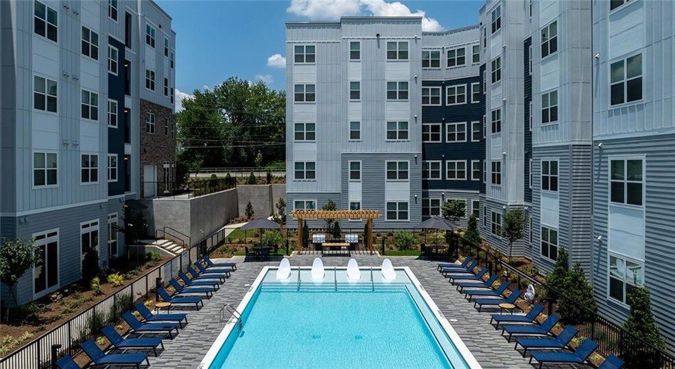 5420 Buford Hwy in Norcross, GA - Building Photo