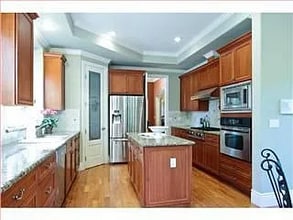 740 Mayview Ave in Palo Alto, CA - Building Photo - Building Photo