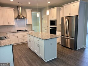 3710 Renaissance Cir in Atlanta, GA - Building Photo - Building Photo