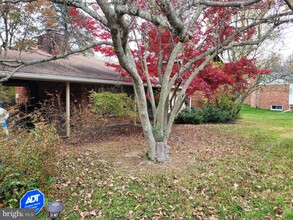 3743 Chain Bridge Rd in Fairfax, VA - Building Photo - Building Photo