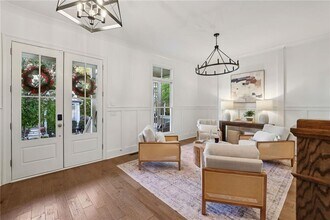 7345 Samples Field Rd in Cumming, GA - Building Photo - Building Photo