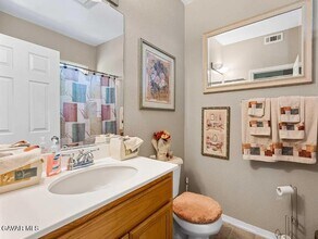 2562 Kenwood Ct in Palmdale, CA - Building Photo - Building Photo