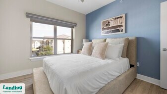 2115 Windsor Blvd in Lockhart, TX - Building Photo