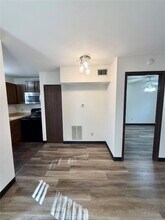 145 Ashley Dr in Fairview Heights, IL - Building Photo - Building Photo