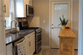 60 Palisade Rd-Unit -1 in Rye, NY - Building Photo - Building Photo