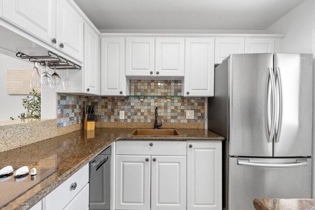 5501 NW 2nd Ave in Boca Raton, FL - Building Photo - Building Photo