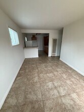 3354-56 Luna Ave in San Diego, CA - Foto de edificio - Building Photo