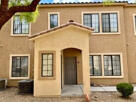 2071 Hussium Hills St, Unit 103 in Las Vegas, NV - Building Photo