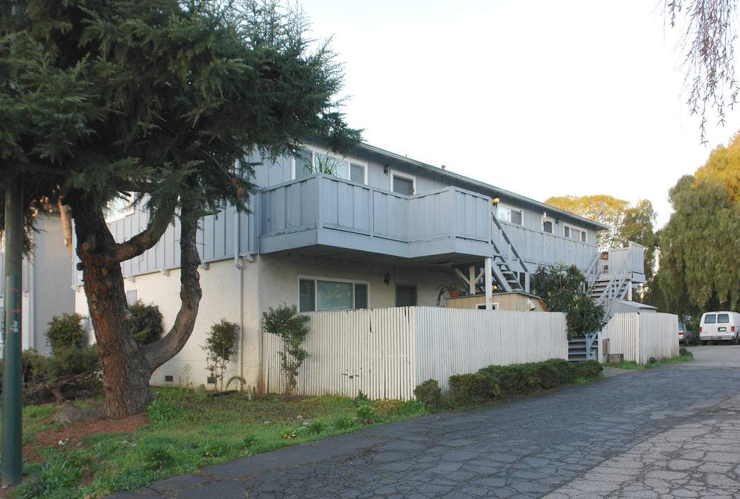 184 Permanente Way in Mountain View, CA - Foto de edificio