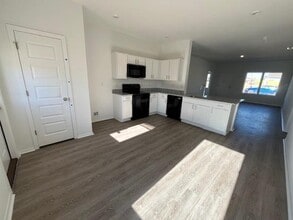 2749 Biddie St in Pea Ridge, AR - Building Photo - Building Photo