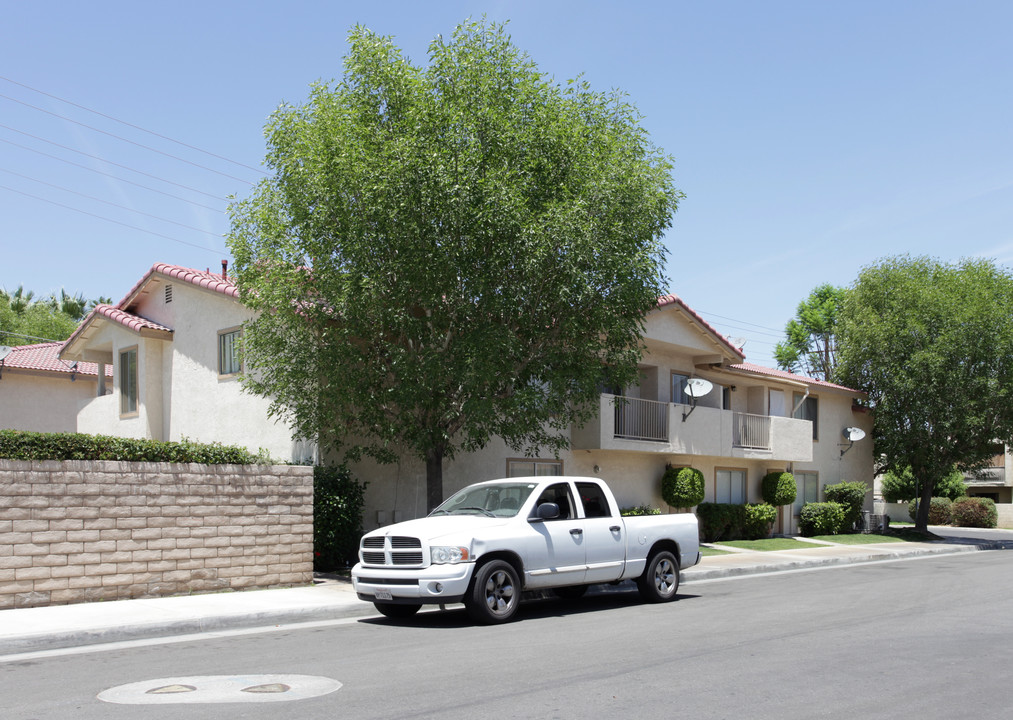 74621 Shadow Hills Rd in Palm Desert, CA - Building Photo