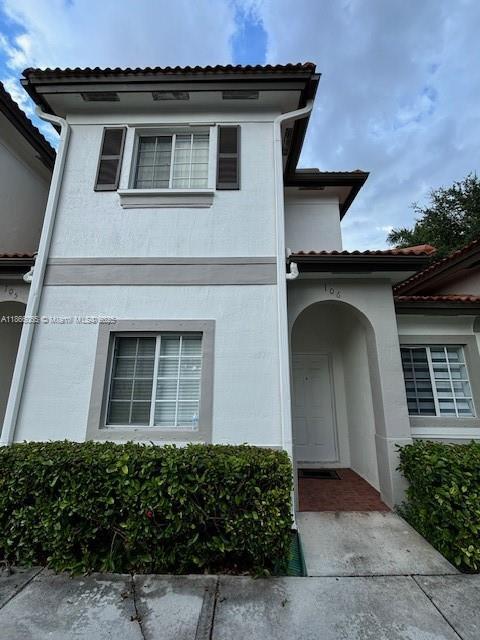 8440 SW 150th Ave in Miami, FL - Building Photo