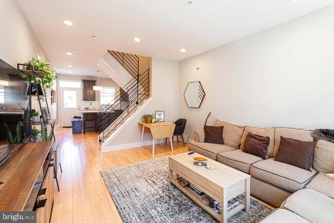 603 Emily St in Philadelphia, PA - Building Photo - Building Photo