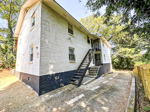 1152 Greenwich St SW in Atlanta, GA - Building Photo - Building Photo