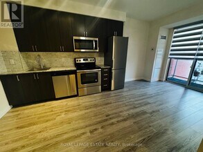 22 E Haven Dr in Toronto, ON - Building Photo - Building Photo