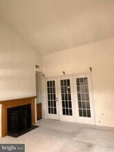 13062 Shadyside Ln, Unit 96-6 in Germantown, MD - Foto de edificio - Building Photo