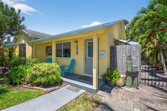 1815 North N Street in Lake Worth Beach, FL - Building Photo - Building Photo