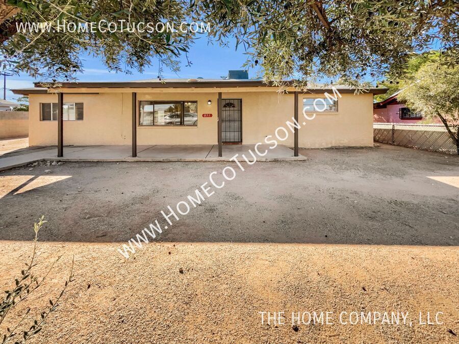 851 W Calle Lerdo in Tucson, AZ - Building Photo