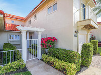 1456 St Davids Ln in Vero Beach, FL - Foto de edificio - Building Photo