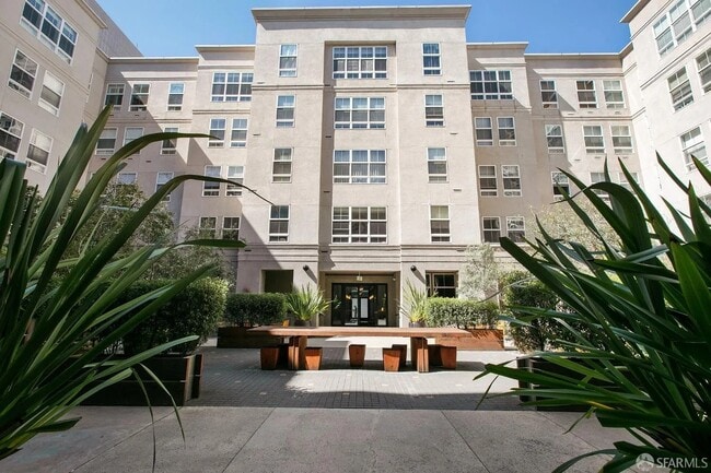 property at 821 Folsom St