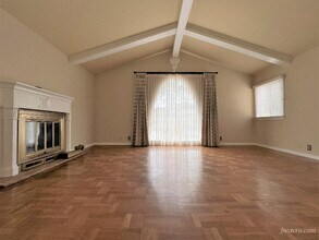 300 Laurel Ave in Millbrae, CA - Building Photo - Building Photo