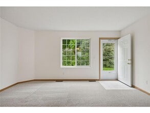 9110 Terra Verde Trail in Eden Prairie, MN - Building Photo - Building Photo