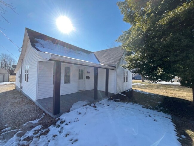 property at 708 E North St