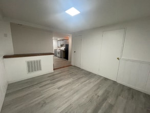 13367 Hook Creek Blvd in Valley Stream, NY - Building Photo - Building Photo