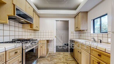 210 Brown St in Santa Rosa, CA - Building Photo - Building Photo