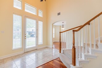 6905 Crosby Cir in Austin, TX - Building Photo - Building Photo