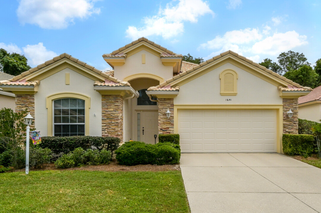 1641 N Shadowview Path in Hernando, FL - Building Photo